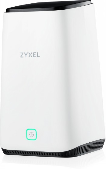 Zyxel FWA510, 5G NR indoor router, standalone/Nebula with 1y Nebula Pro license, AX3600 Wi-Fi, 2.5GB LAN, EU region
