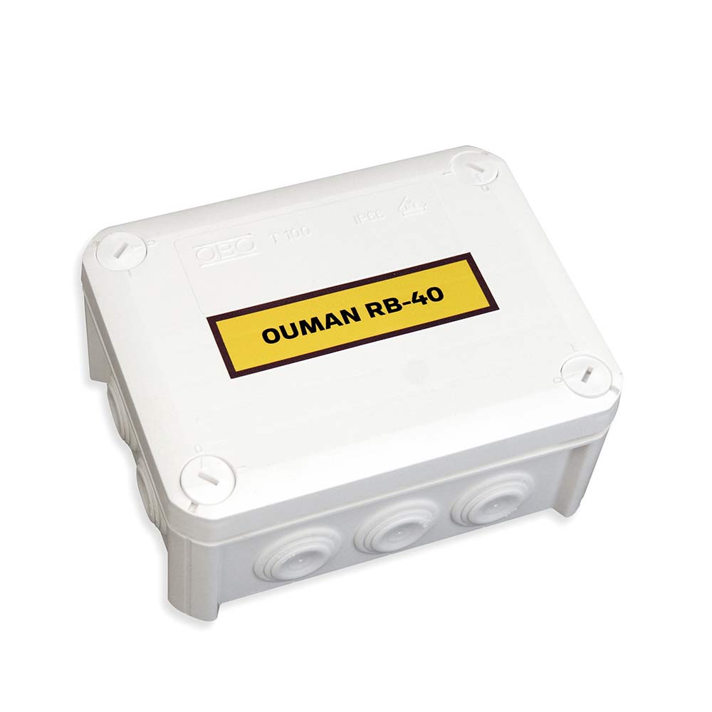 Ouman RB-40 external relay unit in casing, 4* changeover relays (24V, 250VAC/16A), IP66